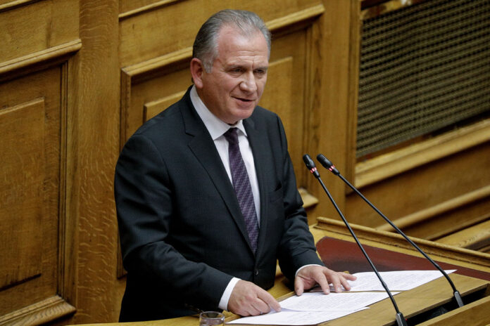 moulkiotis_1-1