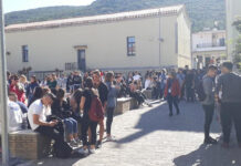 “Κομβόι” πούλμαν με Μαθητές στο Μουσείο Θυμάτων Ναζισμού Διστόμου