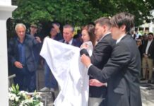 Σε κλίμα συγκίνησης τα αποκαλυπτήρια του μνημείου προς τιμή του αείμνηστου πρώην Βουλευτή και Υπουργού Θανάση Τσούρα στο Κυριάκι
