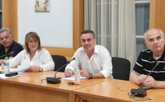 Νέο Προεδρείο και νέα Δημοτική Επιτροπή στον Δήμο Λεβαδέων